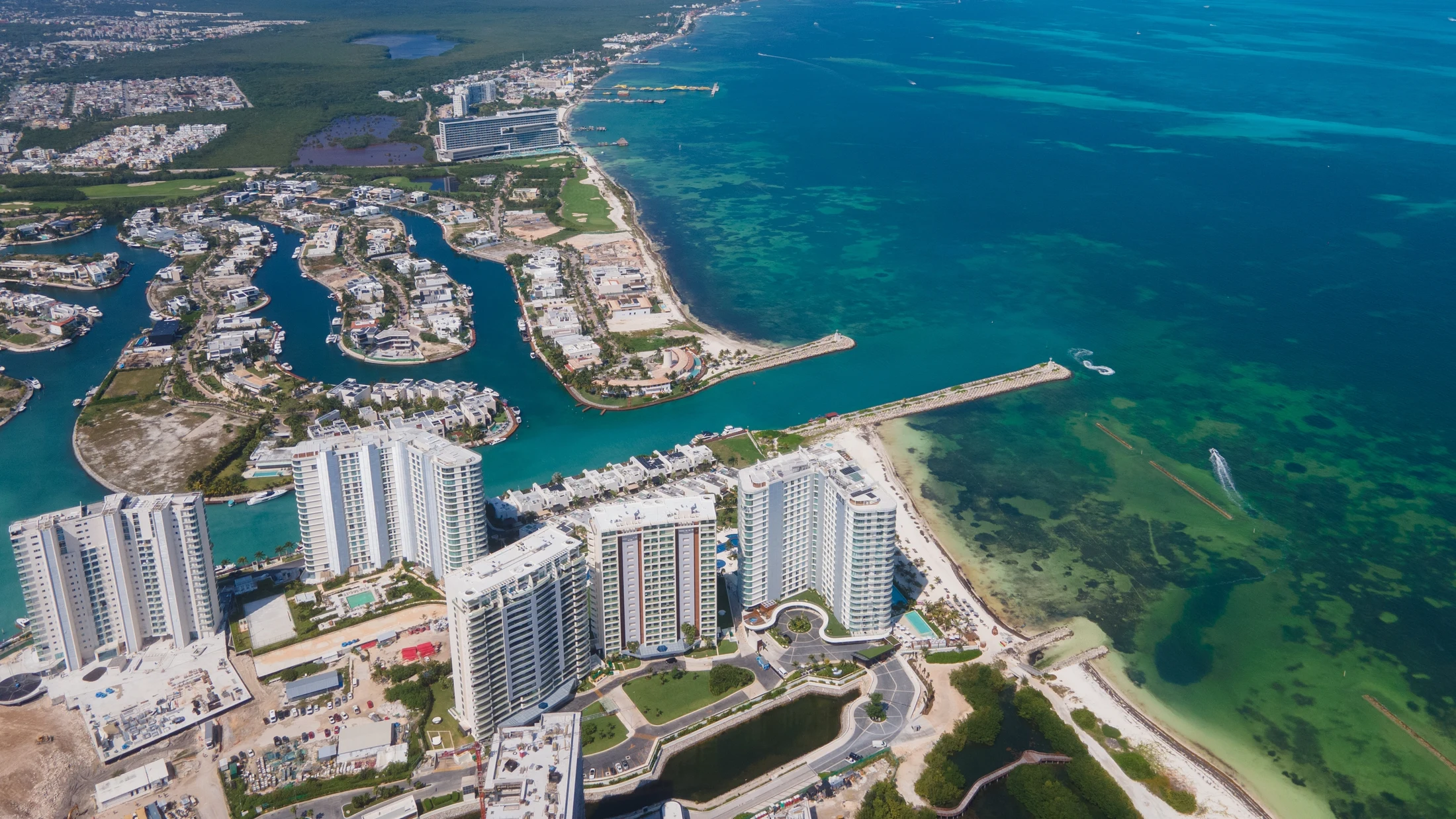 Residential towers and waterfront communities in Puerto Cancún